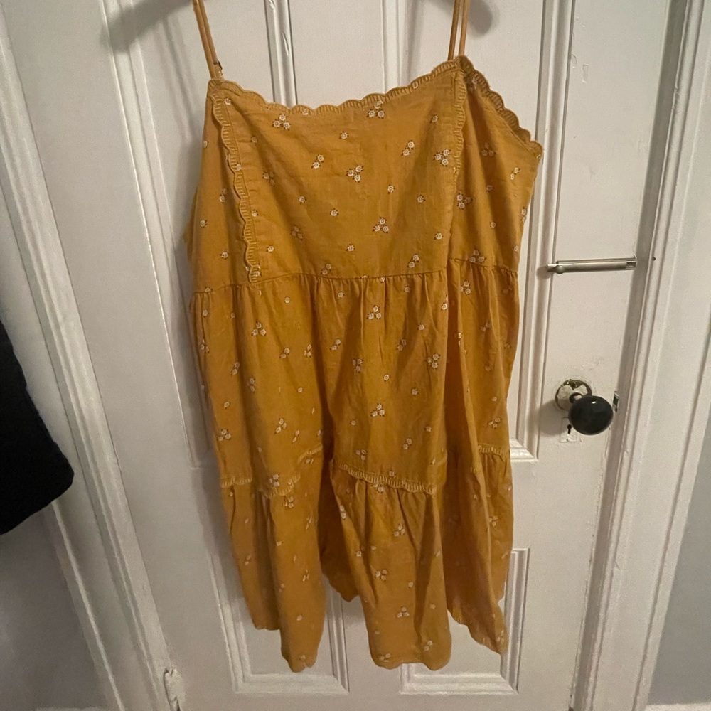Yellow pretty Sun dress with white flowers
